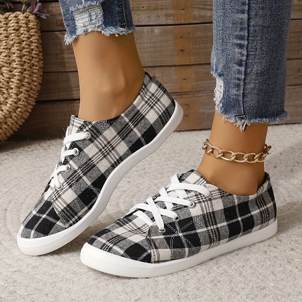 womens plaid canvas shoes lightweight low top flat sneakers casual slip on shoes details 4